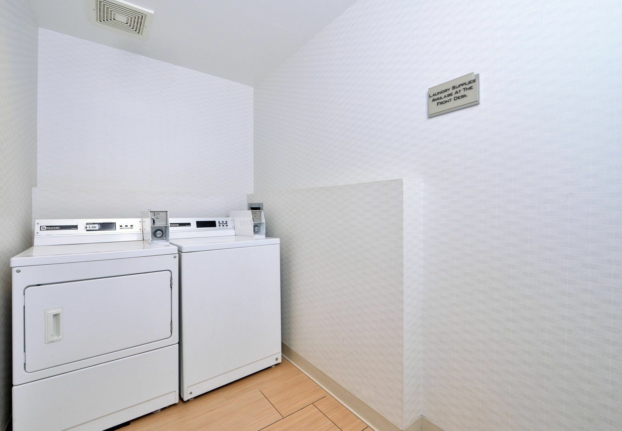Springhill Suites Kingman Route 66 Екстериор снимка